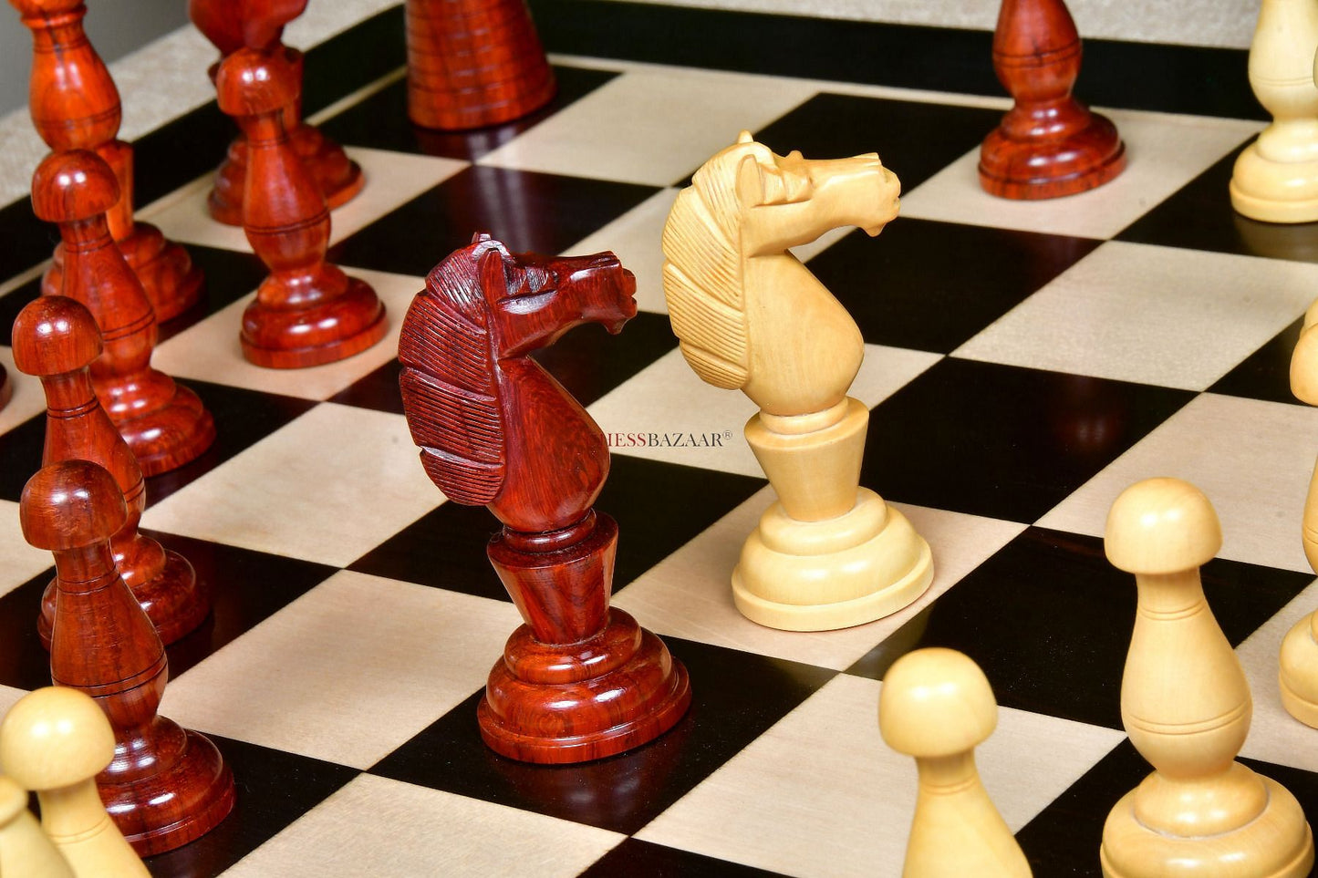 The Grand Divan Wood Chess Pieces from Simpson's-in-the-Strand in BudRosewood & Boxwood - 4.2" King w/ Extra Queens