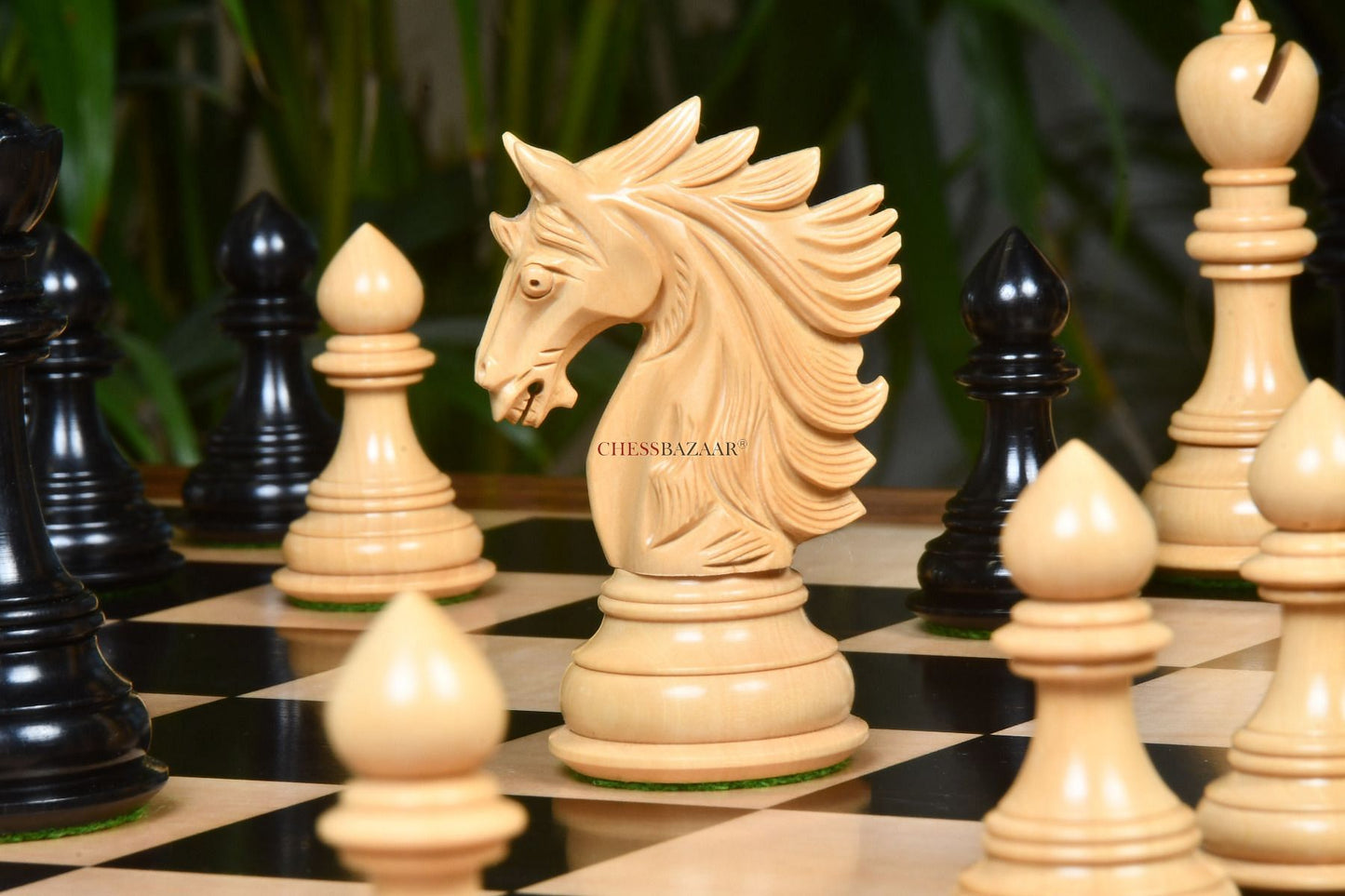 The Sher-E-Punjab Series Chess Pieces in Ebony Wood / Box Wood - 4.6" King