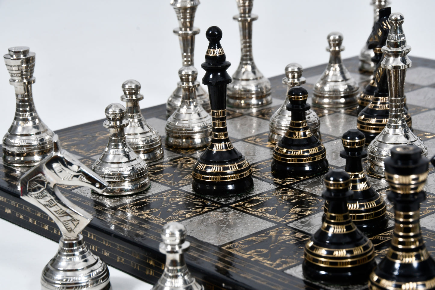 Brass Metal Luxury Chess Pieces with Board Combo in Shiny Silver and Black Color