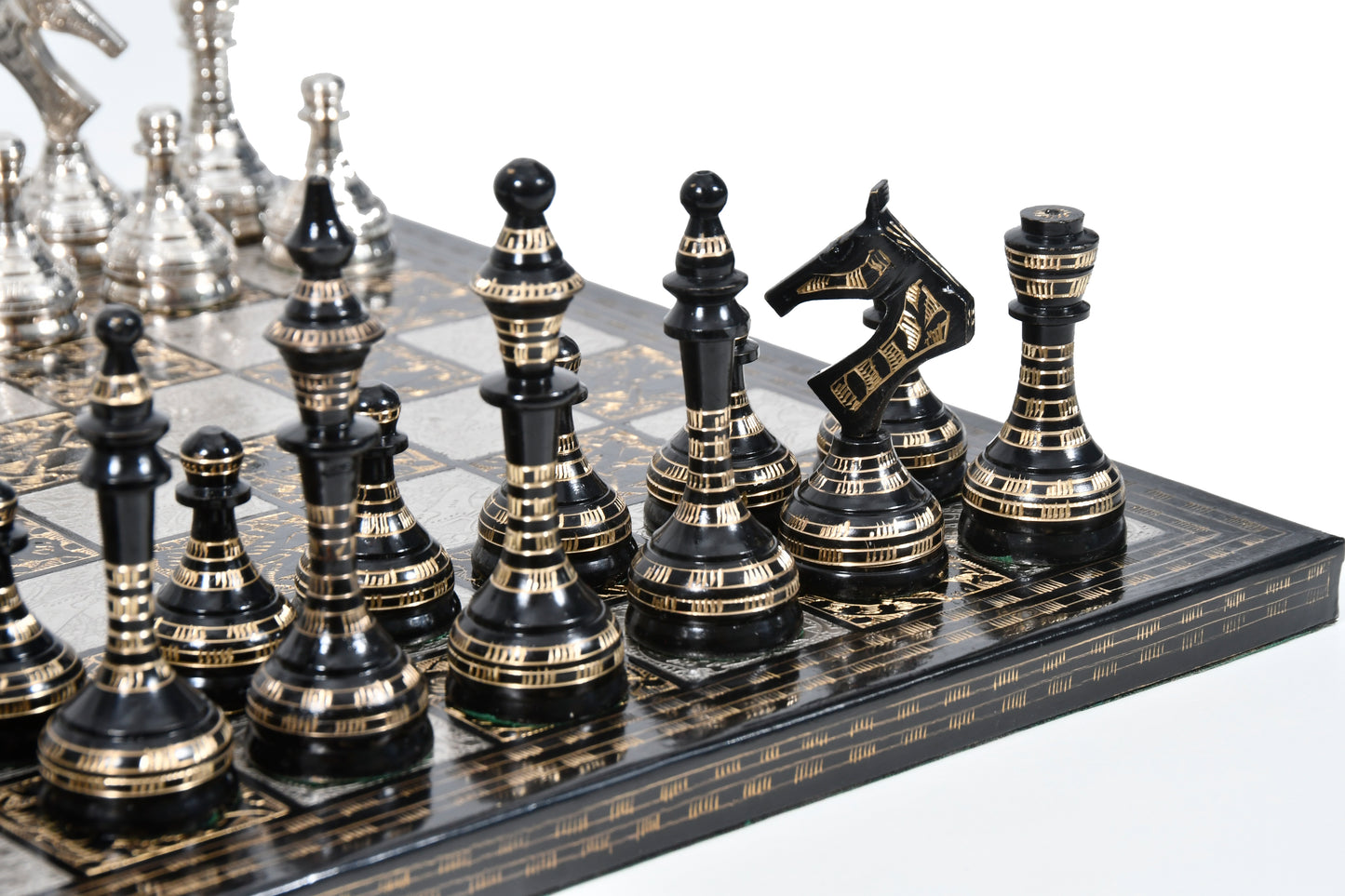 Brass Metal Luxury Chess Pieces with Board Combo in Shiny Silver and Black Color
