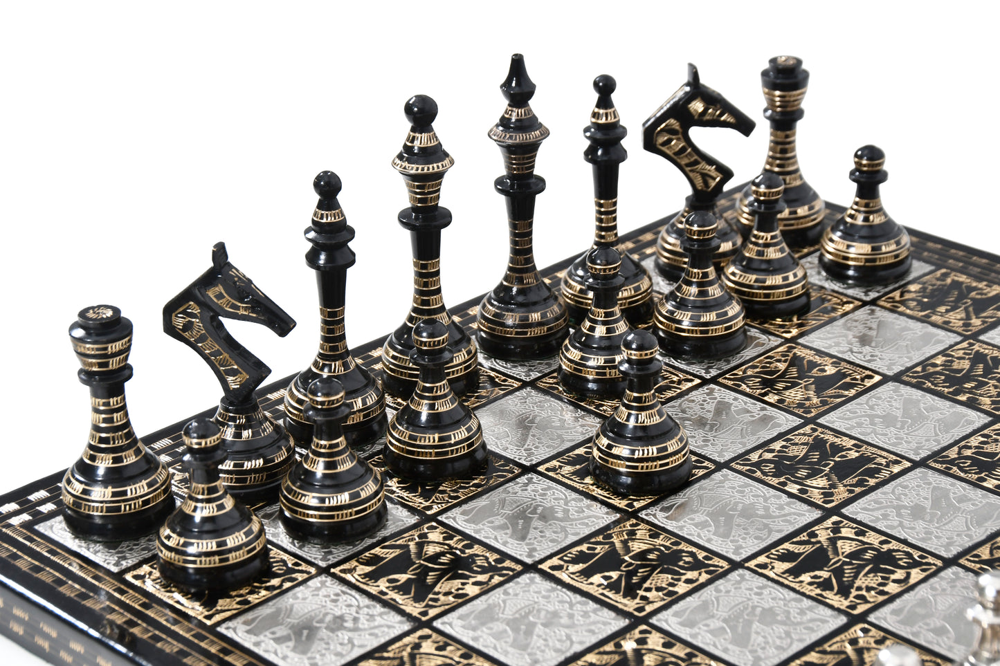 Brass Metal Luxury Chess Pieces with Board Combo in Shiny Silver and Black Color
