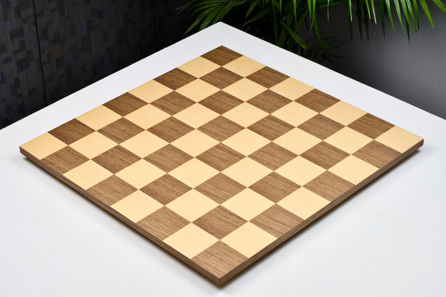 Minimalist Walnut Maple Wooden Chess Board Matte Finish Borderless Chess Board 19" - 60 mm