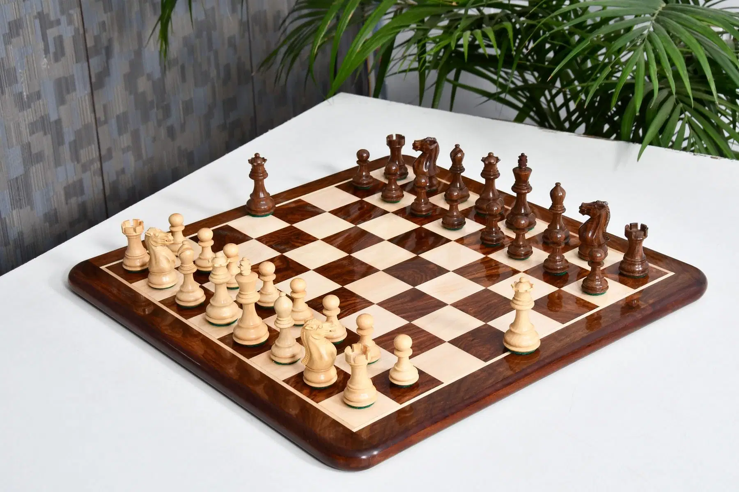The Player Series Staunton Chess Pieces in Acacia Wood & Box Wood - 3.0" King