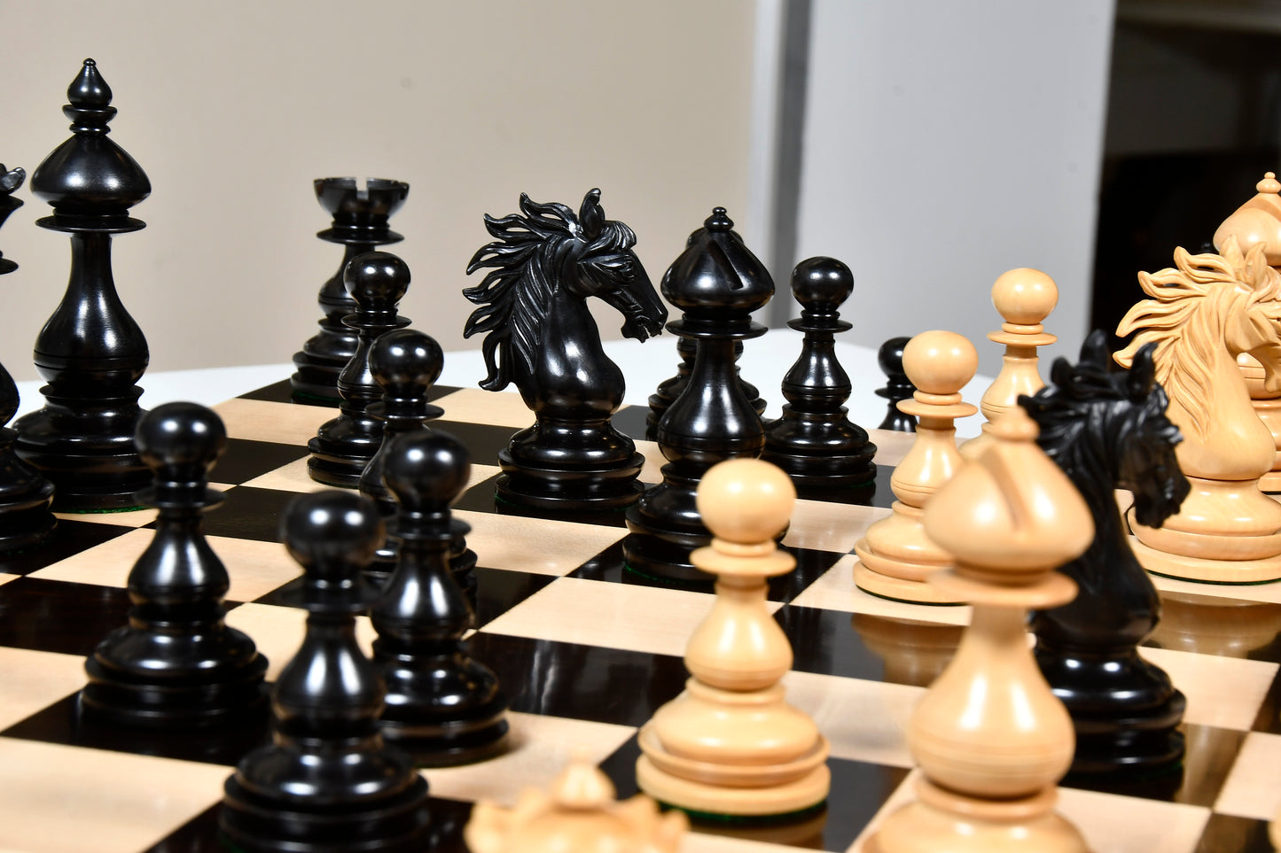 CB Wild Stallion Luxury Chess Pieces in Ebony & Boxwood - 4.4" King