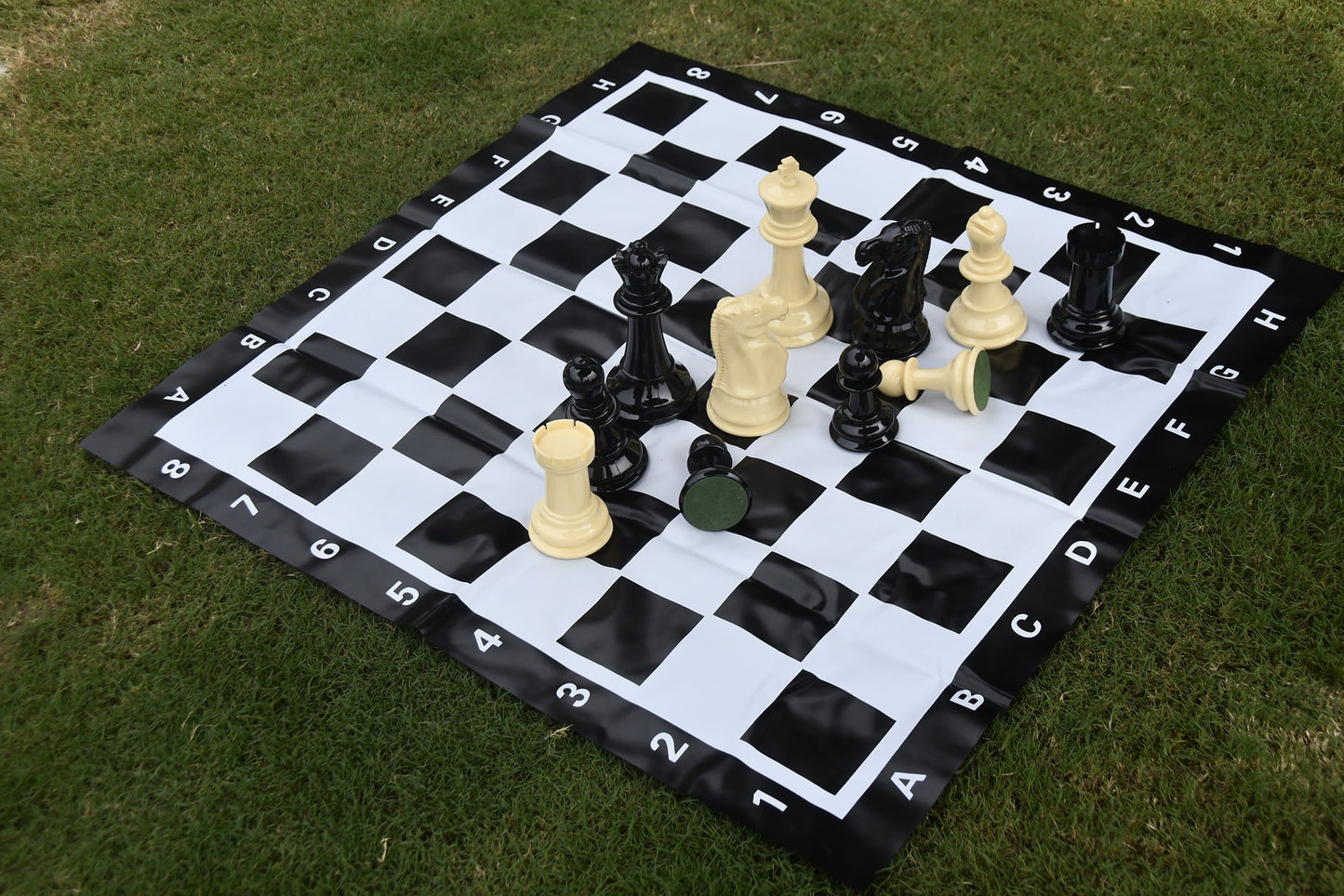 Garden Chess Set In Solid Plastic in Beige White And Black With Pvc Vinyl Chess Board- 8" King