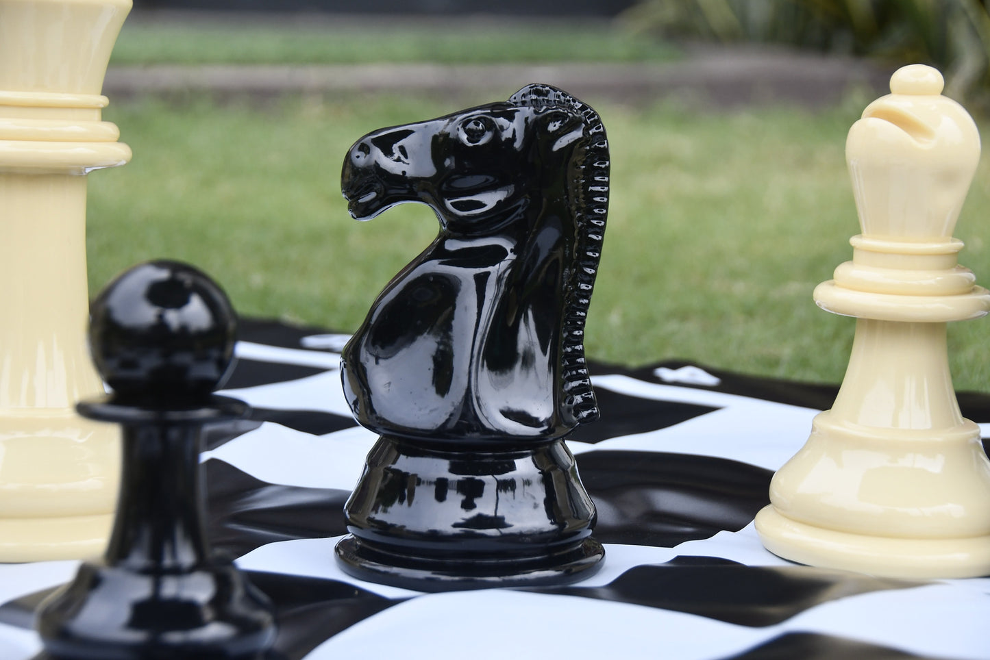 Garden Chess Set In Solid Plastic in Beige White And Black With Pvc Vinyl Chess Board- 8" King