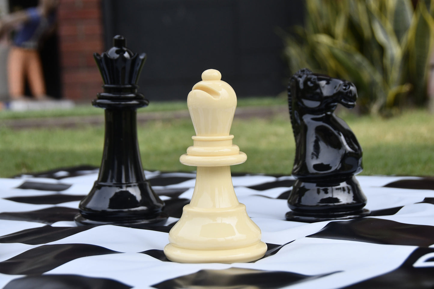 Garden Chess Set In Solid Plastic in Beige White And Black With Pvc Vinyl Chess Board- 8" King