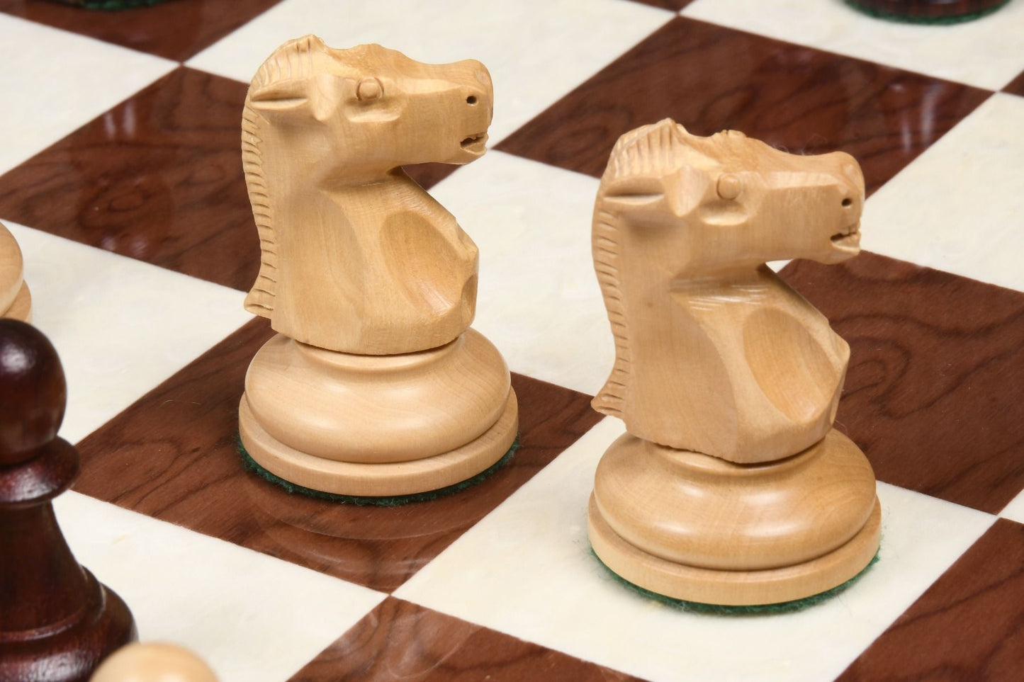 Combo of 1972 Reproduced Fischer-Spassky Staunton Pattern Chess Pieces V2.0 in Bud Rosewood & Boxwood - 3.75" King with Chess Board