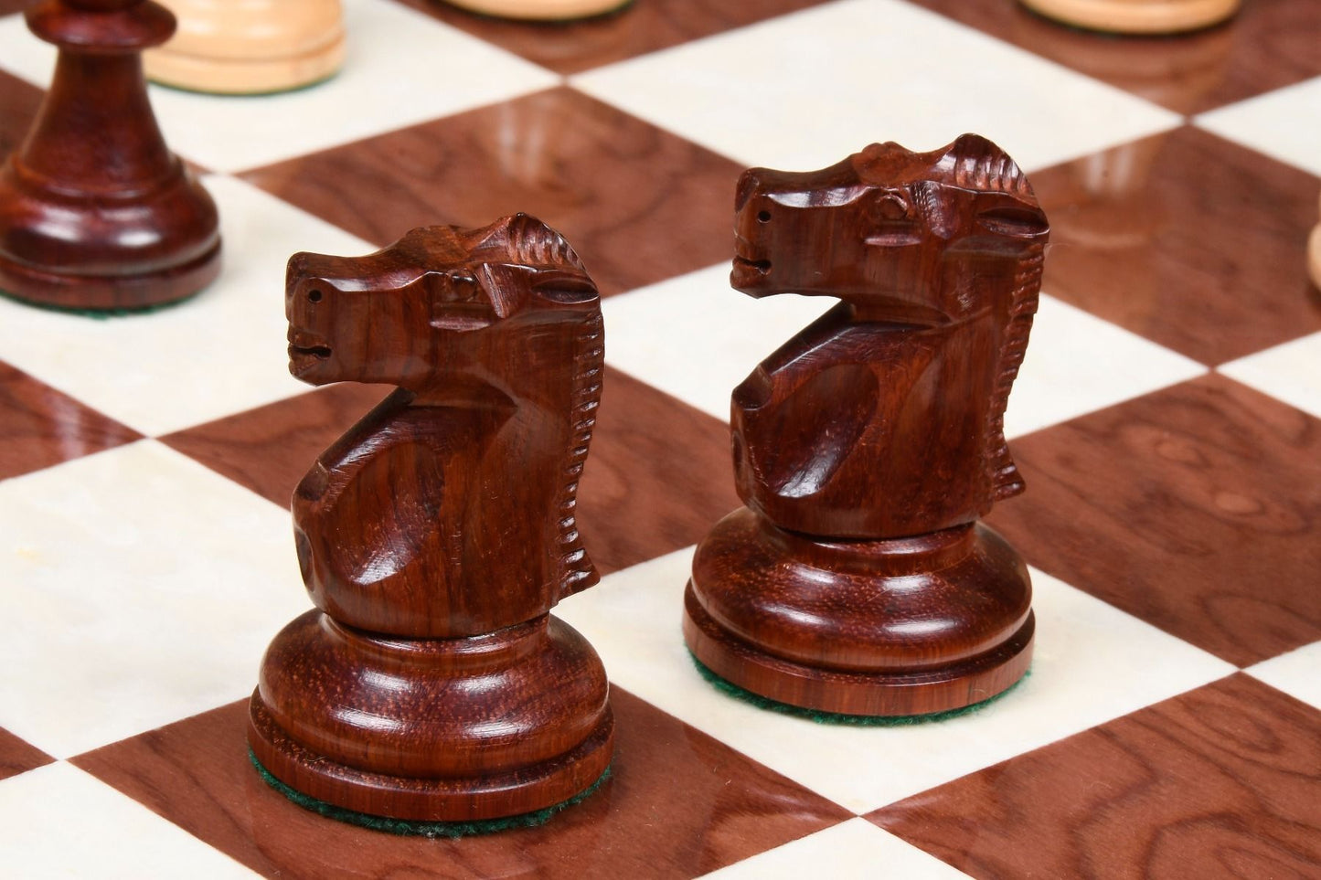 Combo of 1972 Reproduced Fischer-Spassky Staunton Pattern Chess Pieces V2.0 in Bud Rosewood & Boxwood - 3.75" King with Chess Board