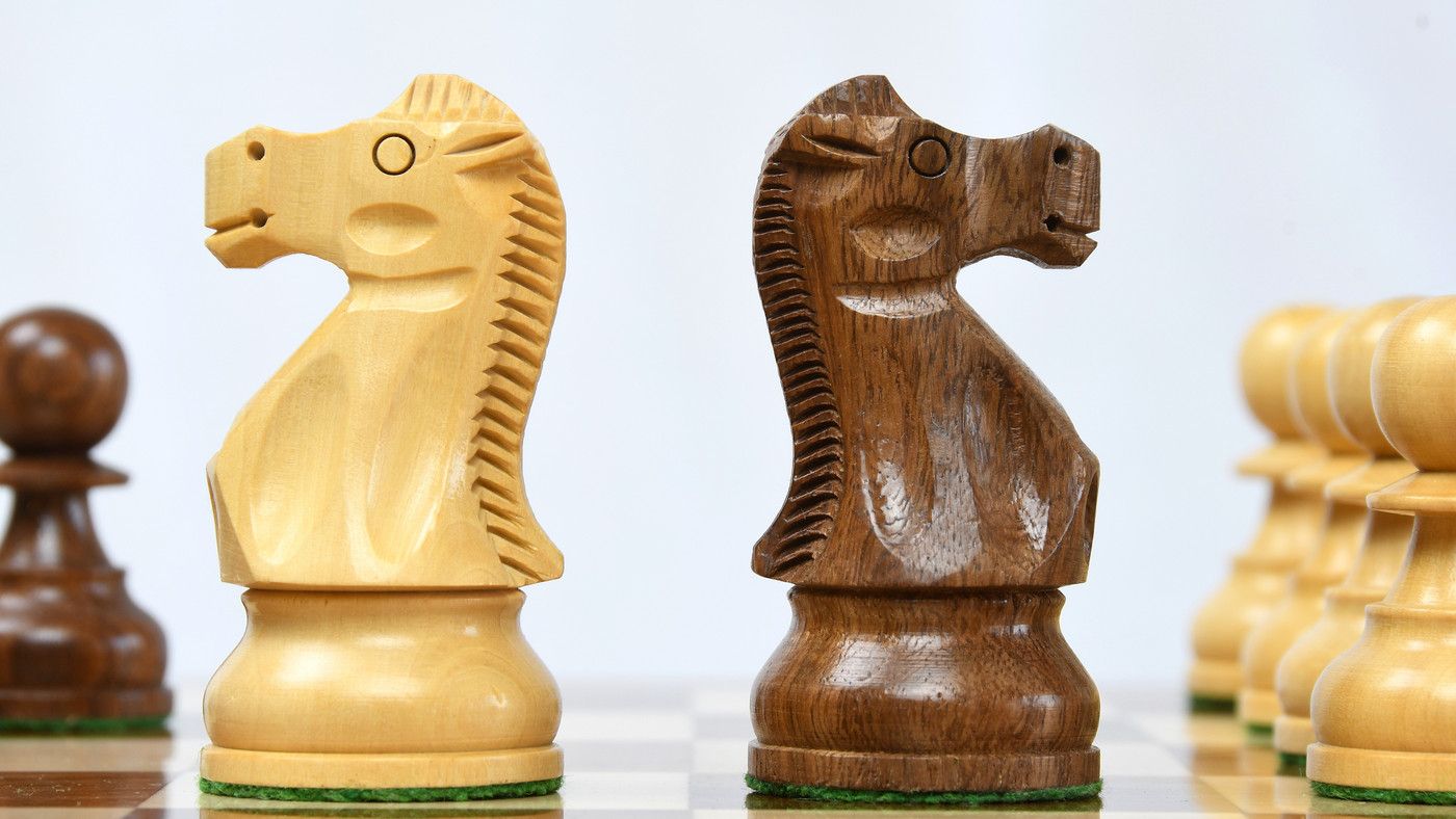 Combo of Reproduced 1972 Reykjavik Championship Series Chess Pieces in Sheesham & Box Wood - 3.7" King with Wooden Chess Board