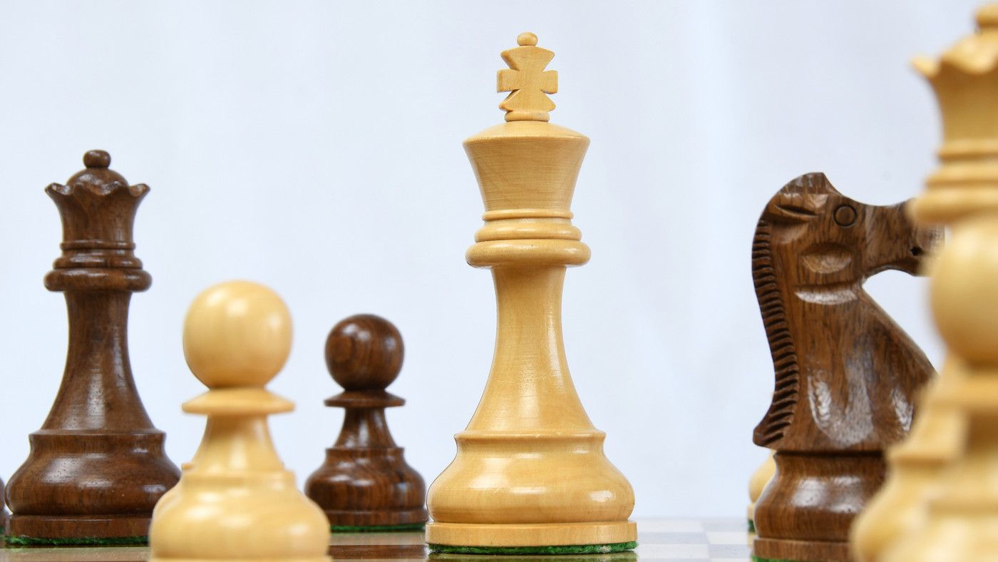 Combo of Reproduced 1972 Reykjavik Championship Series Chess Pieces in Sheesham & Box Wood - 3.7" King with Wooden Chess Board