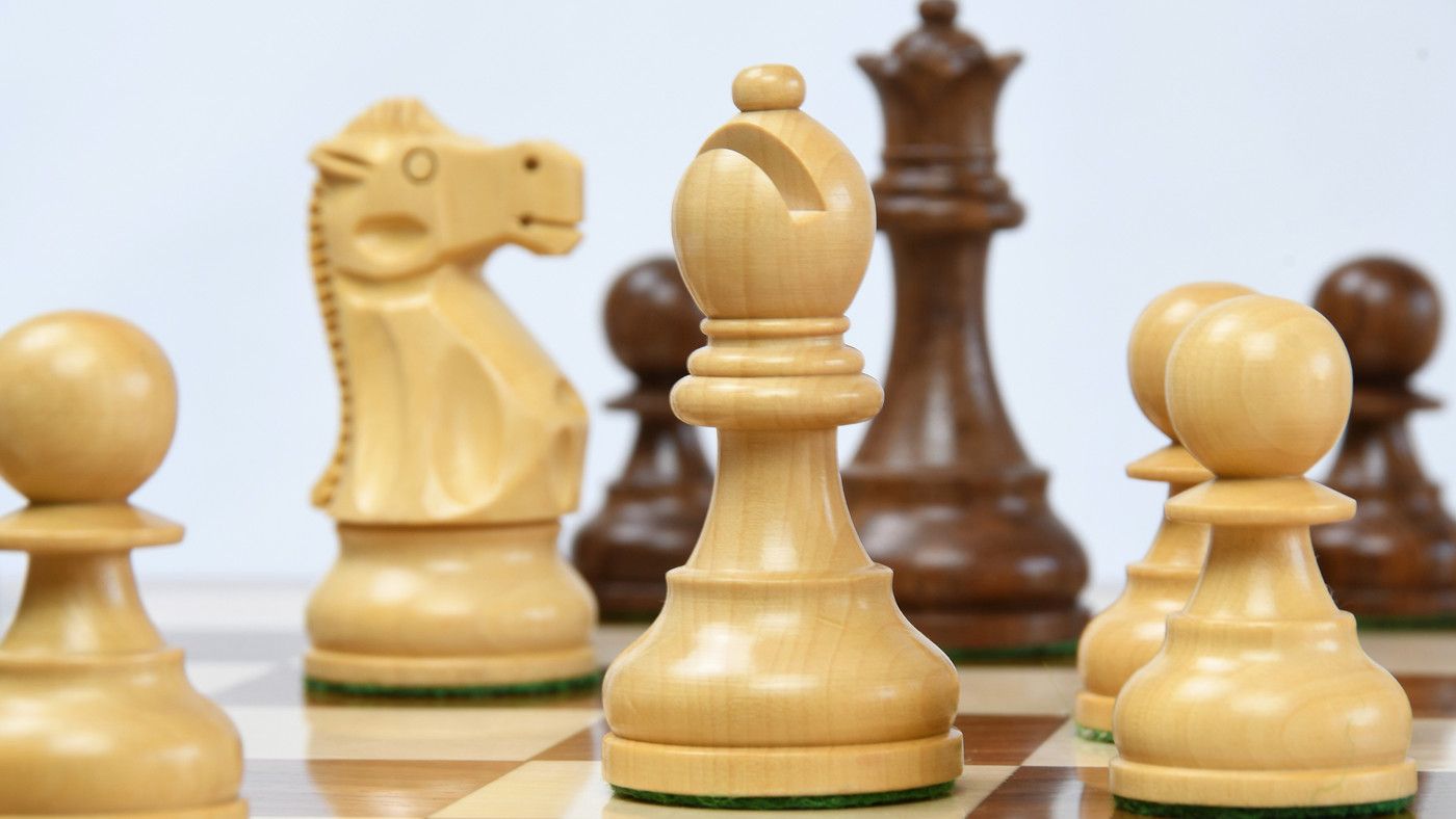 Combo of Reproduced 1972 Reykjavik Championship Series Chess Pieces in Sheesham & Box Wood - 3.7" King with Wooden Chess Board