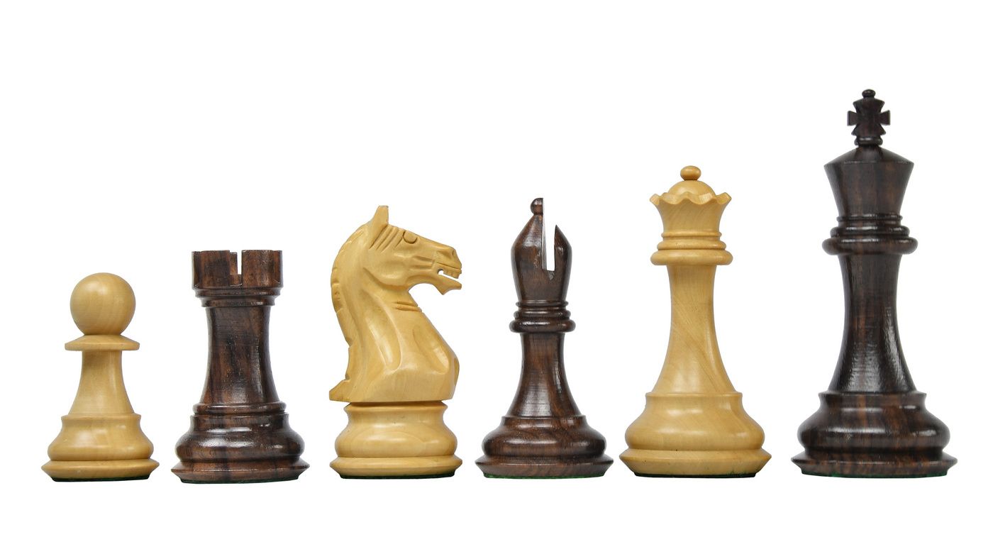 Staunton Chess Pieces in Rosewood & Boxwood