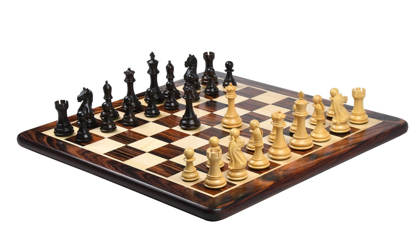 Staunton chess set in Rosewood & Boxwood
